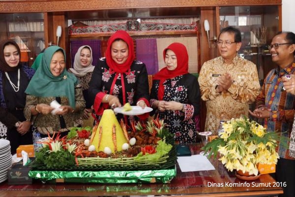 Dekranasda Sumut Rayakan HUT 37 Dengan Sederhana